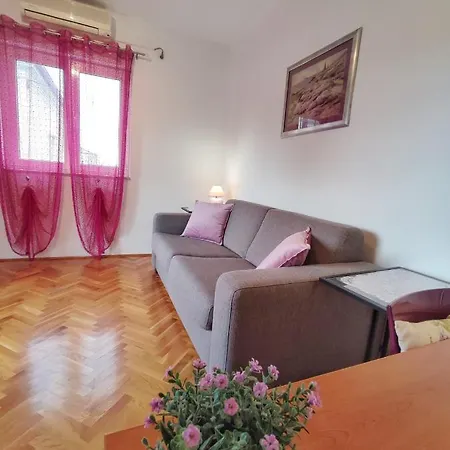 Dario Apartman