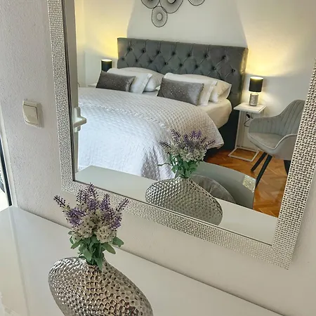 Dario Apartman *