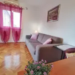 Dario Apartman