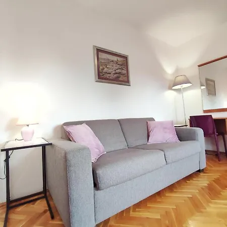 Apartment Dario *